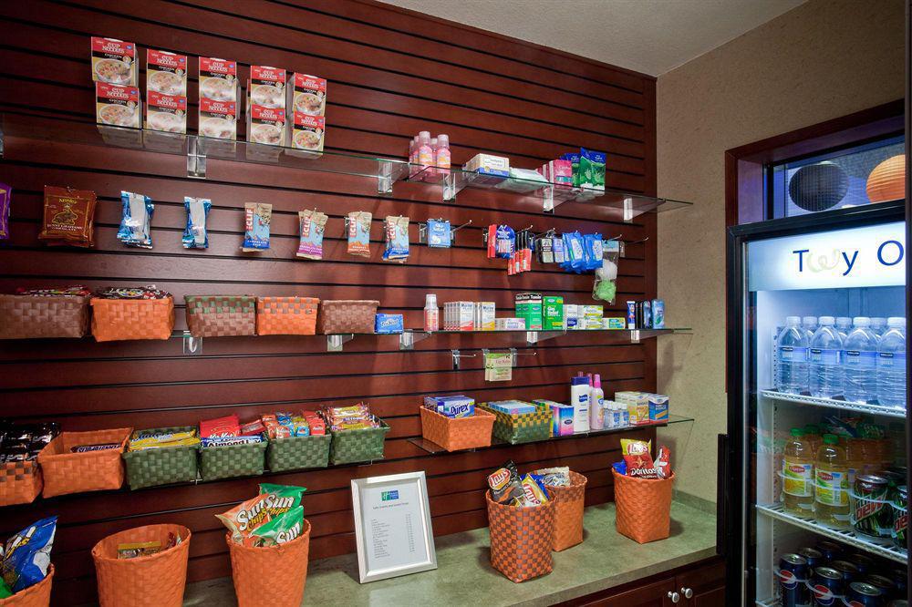 Holiday Inn Express Hotel & Suites Albany By Ihg Facilidades foto
